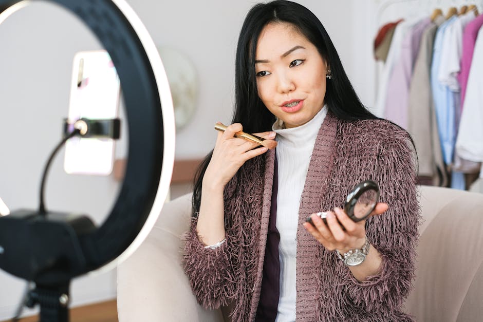 How Fashion Bloggers Took Over the Industry and Claimed a Major Share of Profits